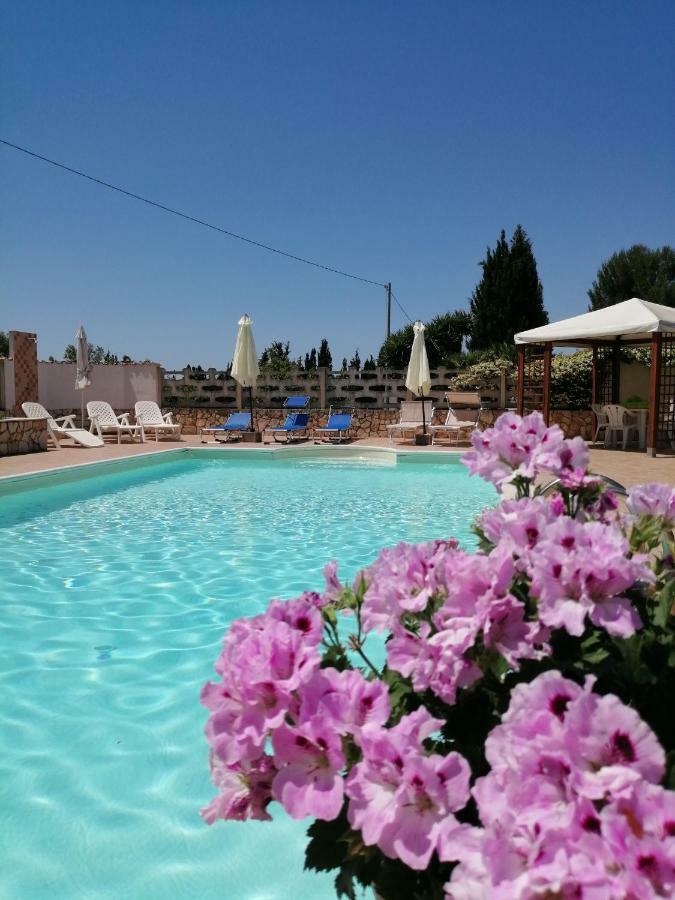 Residenza Agrituristica Santa Lucia Con Piscina Apartment Alghero Luaran gambar
